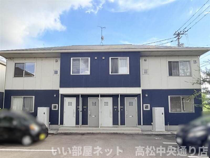 パインテイル B棟の外観画像