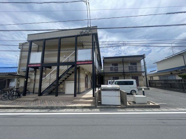 レオパレスOkuraの外観画像