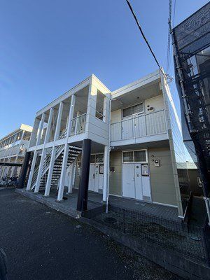 レオパレスサンピュアⅡの外観画像