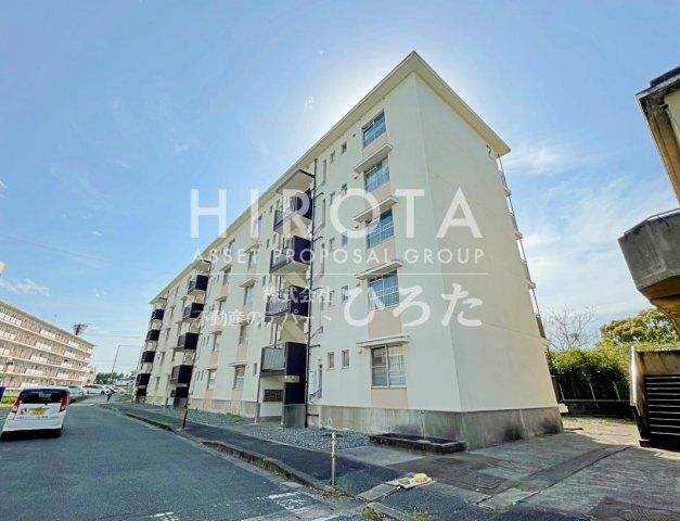 ヴィラナリー中間II 2号棟の外観画像