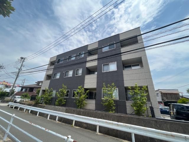 i-classの外観画像