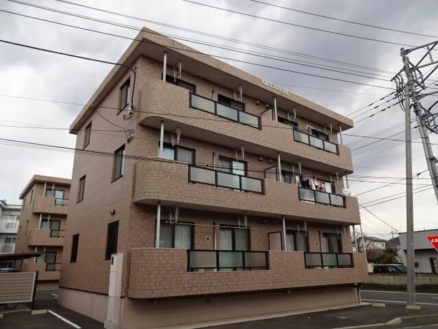 丸田マンションBの外観画像