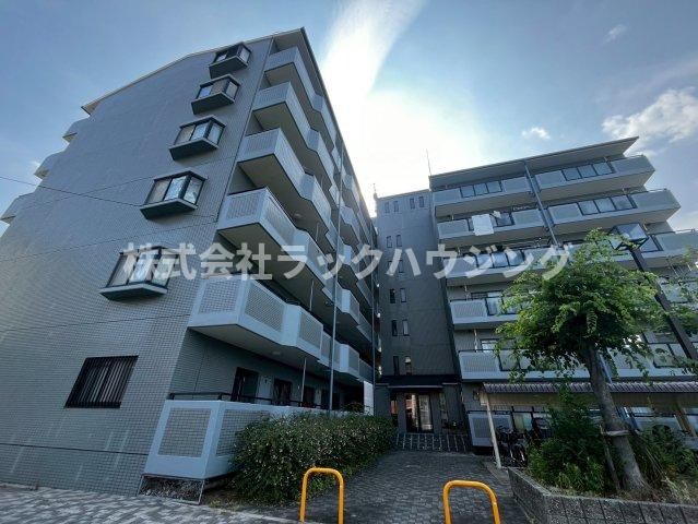 グリーンアベニュー壱番館の外観画像