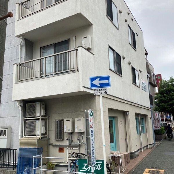 上野西グランハイツBの外観画像