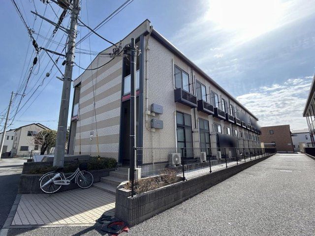 レオパレスメルベーユの外観画像