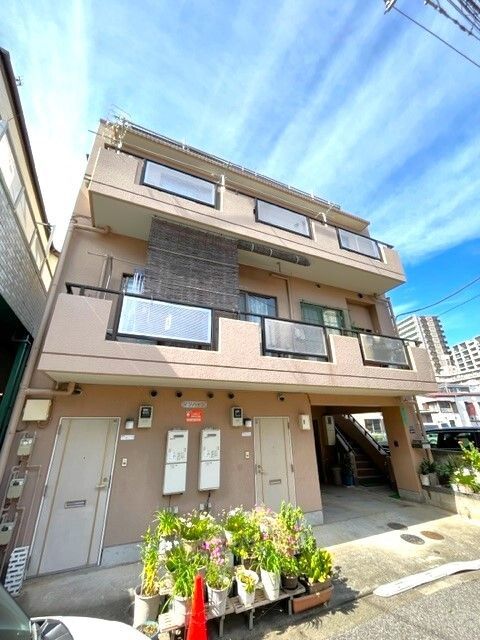 イソハイツの外観画像