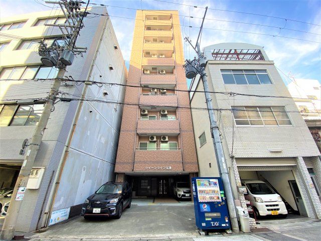 クイーンライフ玉津の外観画像