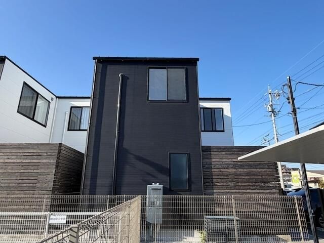 ロイヤルシティ泉Ⅰの外観画像