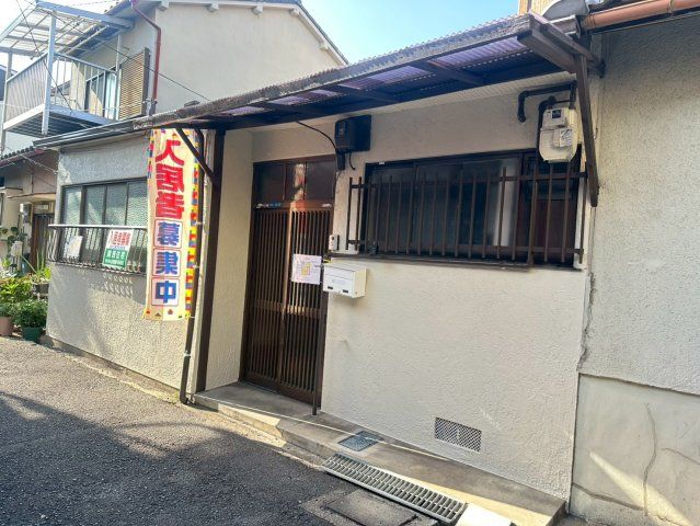 大枝西町貸家の外観画像