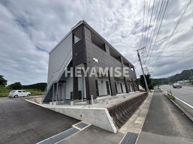オリーブ平山の外観画像