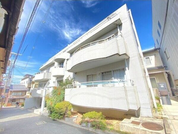 パラドール東山の外観画像