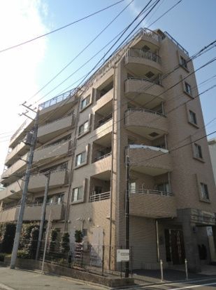 カスタリア目白の外観画像