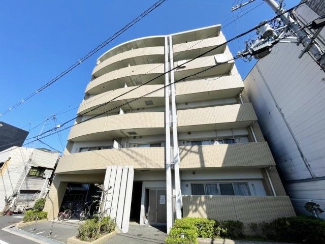 ネッサンスの外観画像