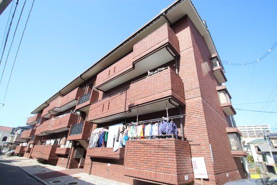 パレファミーユの外観画像