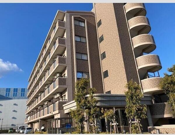 サウザンドマイルズアークの外観画像