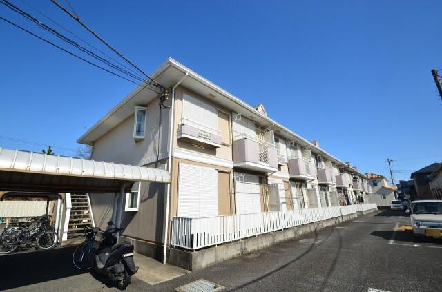 プラザサイド A棟の外観画像