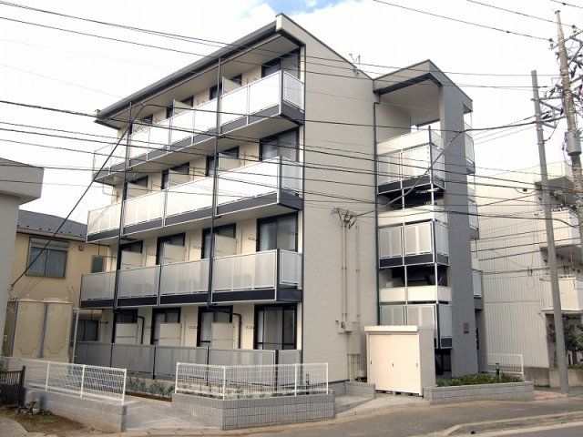 レオパレス穴川の外観画像
