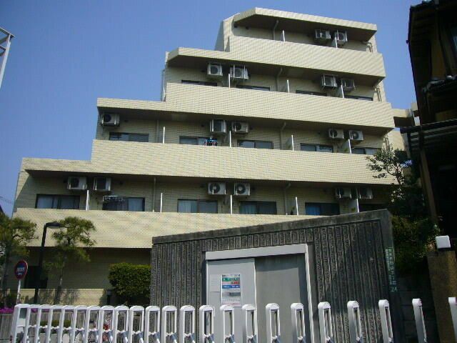 ライオンズマンション文京第3の外観画像