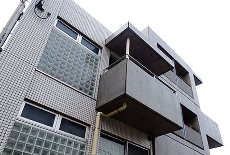 コリーヌ平町 弐番館の外観画像