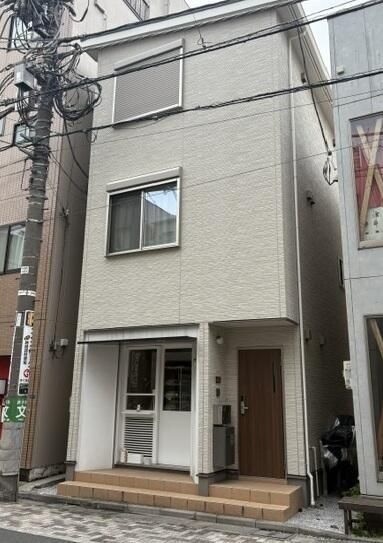 T&Tビルの外観画像