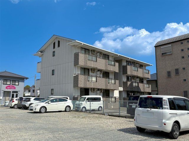 吉田ハイツの外観画像