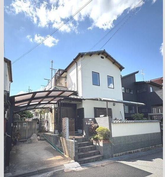 堂山1丁目戸建の外観画像