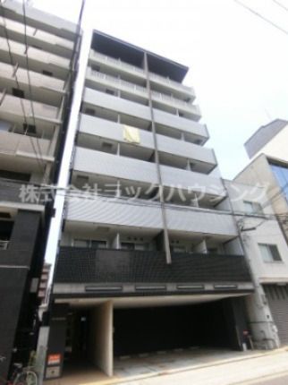 b.shadeの外観画像