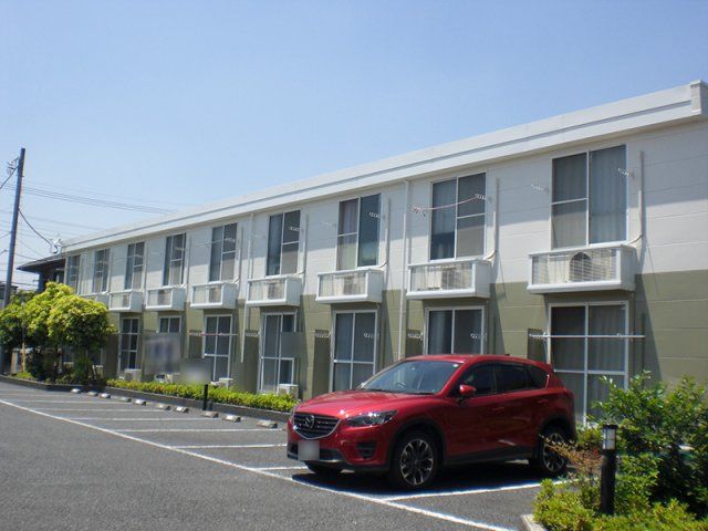 レオパレスグリーンフォレストの外観画像