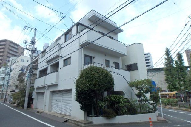 岡崎ビルの外観画像