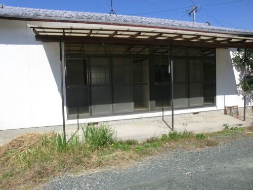 長嶺南貸家Aの外観画像