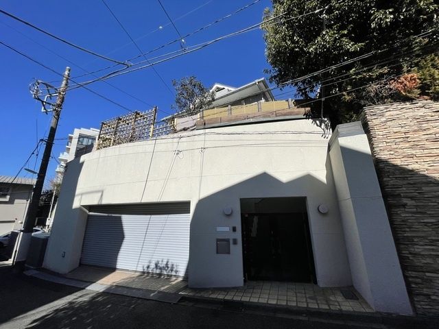 世田谷区瀬田1丁目戸建の外観画像