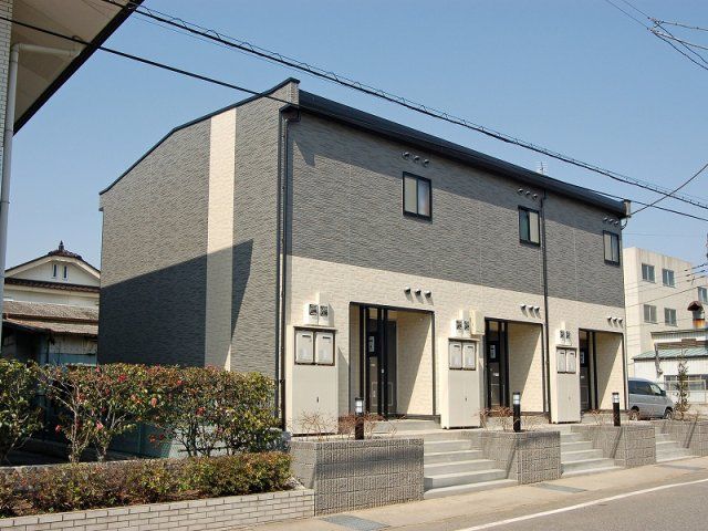 レオパレスウッド ワークの外観画像