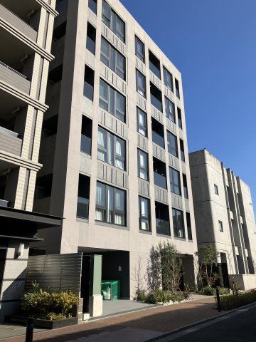 プレミアムフラット横濱紅葉坂の外観画像