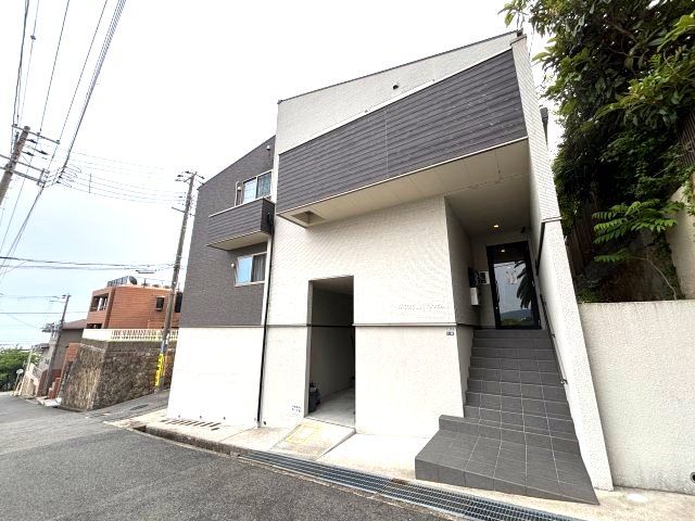 リアライズ箕岡の外観画像