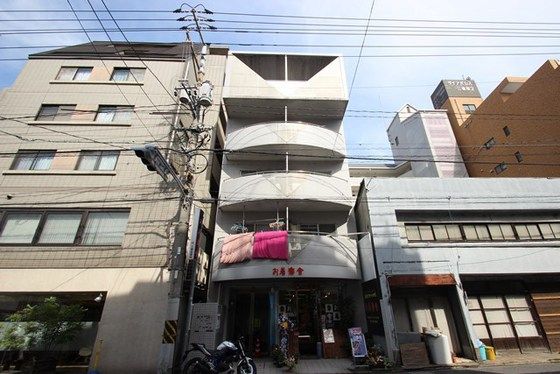 アインビルの外観画像