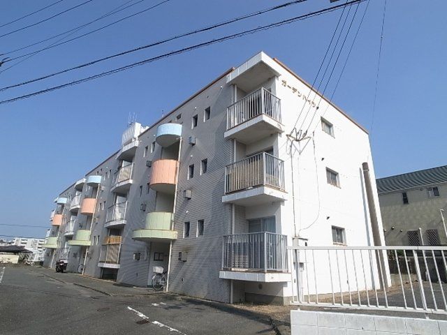 ガーデンハイツの外観画像