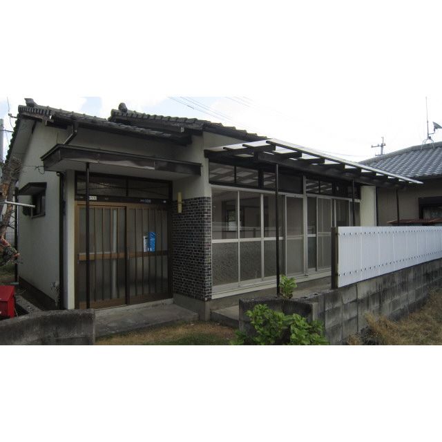 西原2丁目戸建Bの外観画像