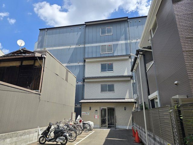 RUSCELLO UNOの外観画像
