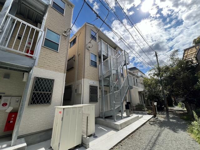 エコール鶴見の外観画像