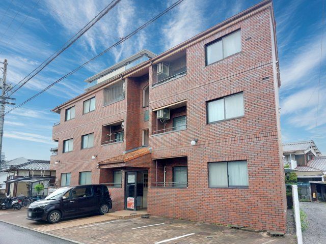 ロイヤルサンタ北久米の外観画像