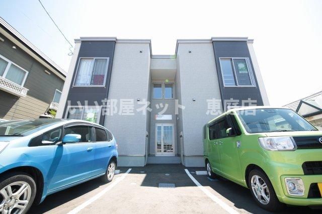 ステーションフロントの外観画像