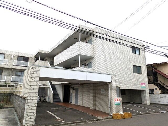 レジデンスつばさの外観画像