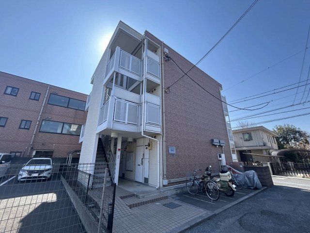 レオパレスプチパレKの外観画像