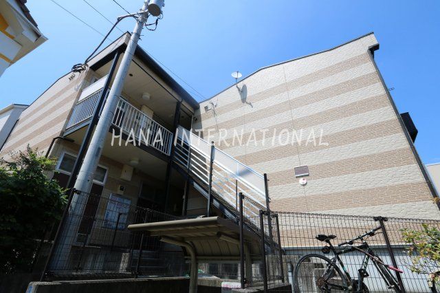 レオパレスメゾンドウエストの外観画像