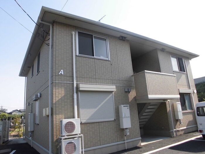 ロイヤルガーデン岡之郷 Aの外観画像
