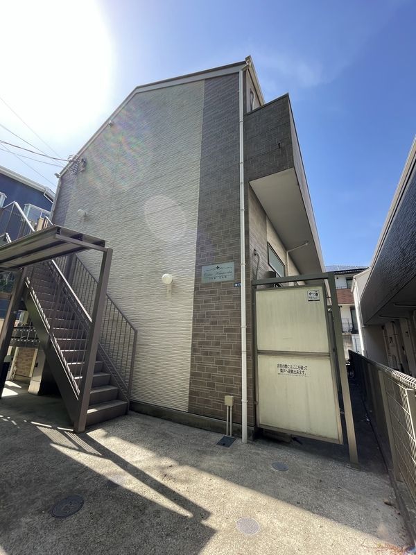コルモ上大岡の外観画像