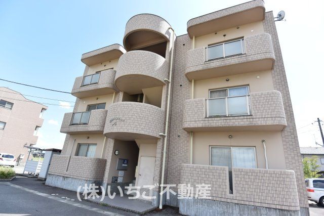 砺波ツインヒルズの外観画像
