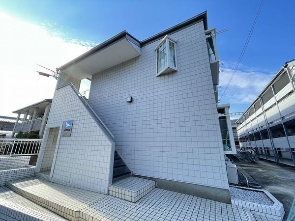 イナゲハイツⅢの外観画像