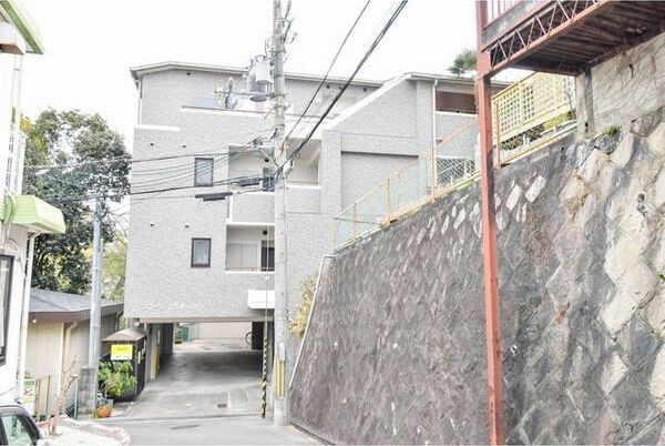 フローラ・ムラタ・ハイツの外観画像