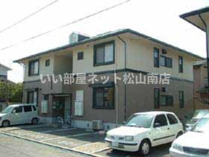 ヴィラージュ・95 B棟の外観画像